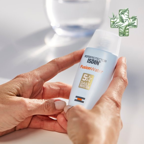FOTOPROTECTOR ISDIN SPF-50 FUSION WATER 50 ML